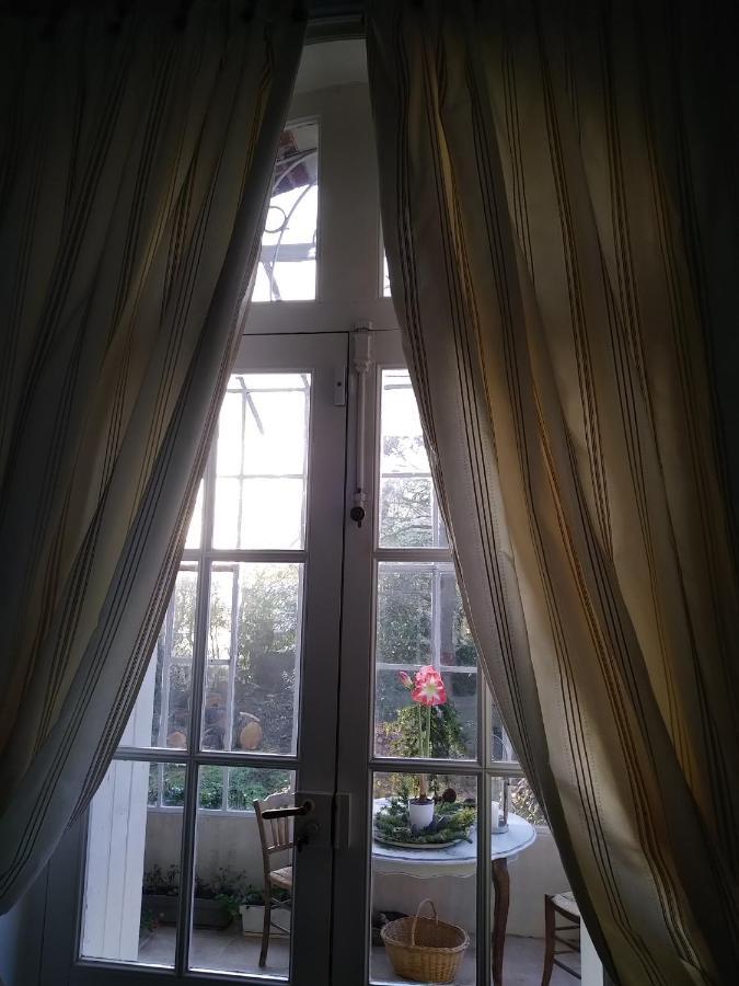 Le Manoir Des Rochers Bouere Exterior foto